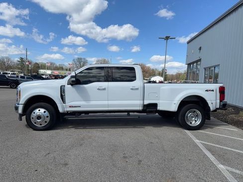 Used 2023 Ford F450 Lariat w/ Lariat Ultimate Package image 4