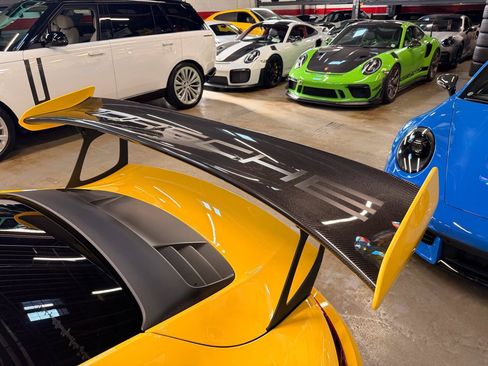 Used 2019 Porsche 911 GT3 RS RWD image 18