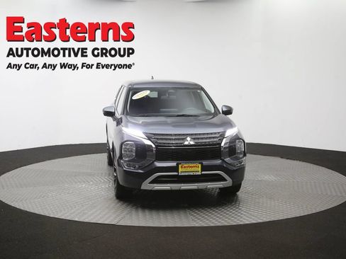 Used 2024 Mitsubishi Outlander SE AWD/4WD image 51