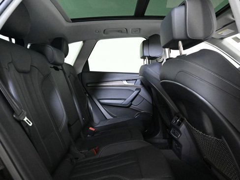 Certified 2024 Audi Q5 2.0T Premium image 17