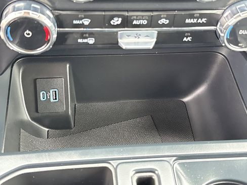 Used 2024 Ford F150 XLT w/ Mobile Office Package image 36