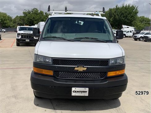 Used 2022 Chevrolet Express 2500 w/ Driver Convenience Package RWD image 14