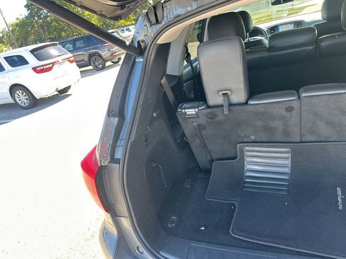 Used 2019 Nissan Pathfinder SL w/ Cargo Package image 30