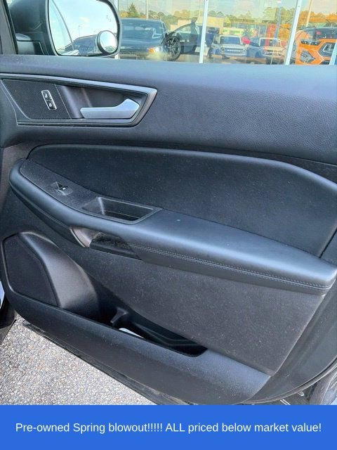 Used 2020 Ford Edge SE FWD image 23