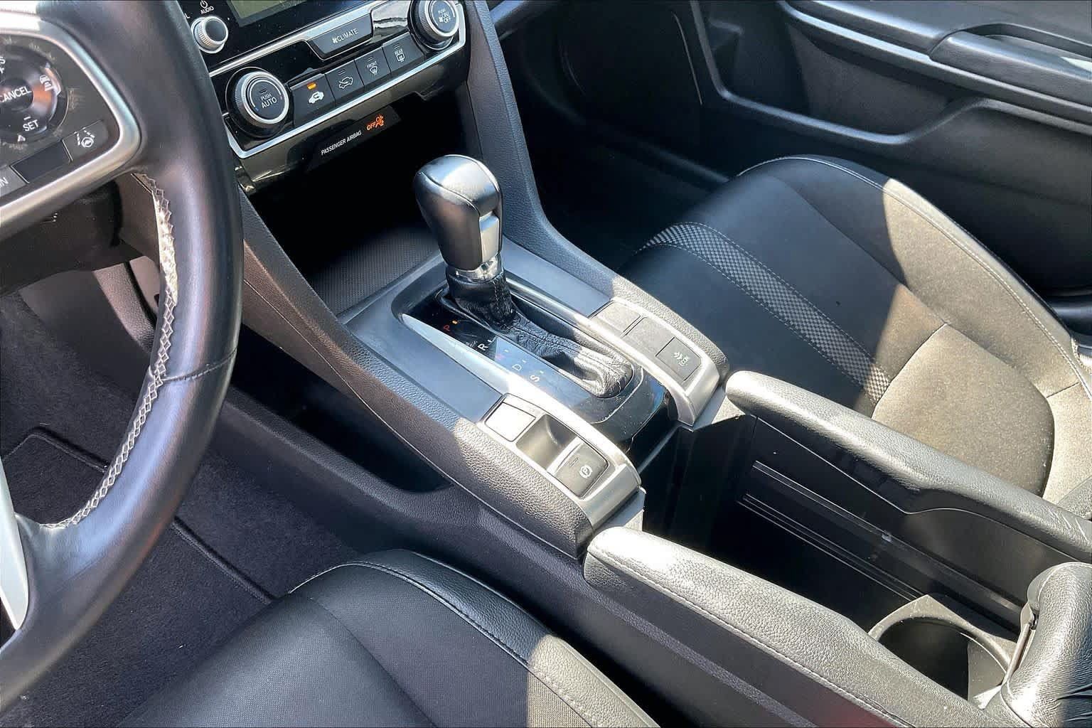Used 2020 Honda Civic Sport image 15