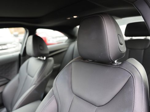 Used 2023 BMW 230i xDrive Coupe w/ Convenience Package image 17