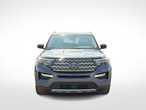 Certified 2021 Ford Explorer Limited w/ Equipment Group 301A AWD/4WD image 3