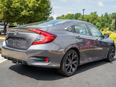 Used 2019 Honda Civic Sport image 4