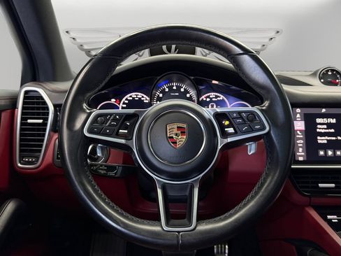 Used 2019 Porsche Cayenne S AWD/4WD image 12