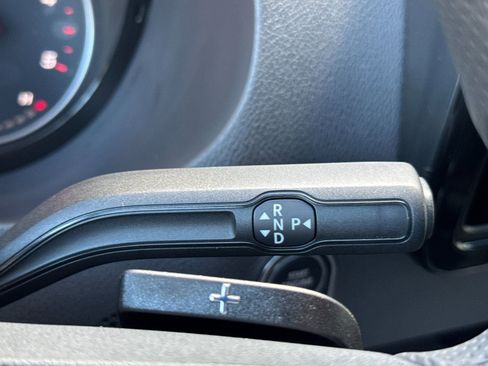 Used 2025 Mercedes-Benz Sprinter 2500 image 21