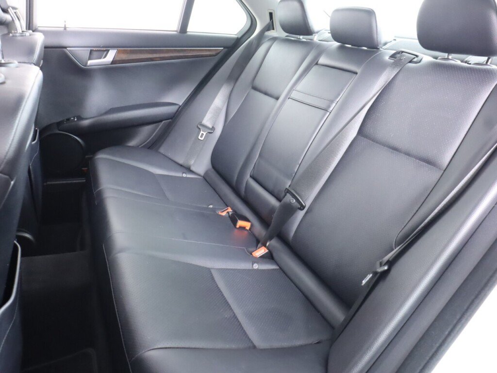 Used 2014 Mercedes-Benz C 300 4MATIC Sedan image 30