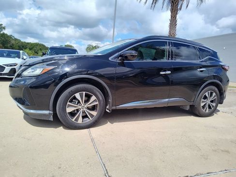 Used 2020 Nissan Murano SV w/ Cargo Package FWD image 3