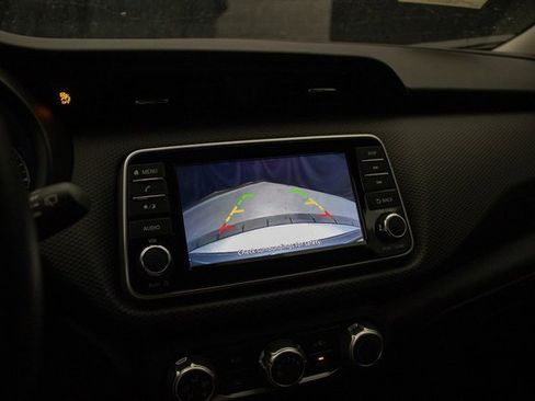 New 2025 Nissan Kicks Play S image 36