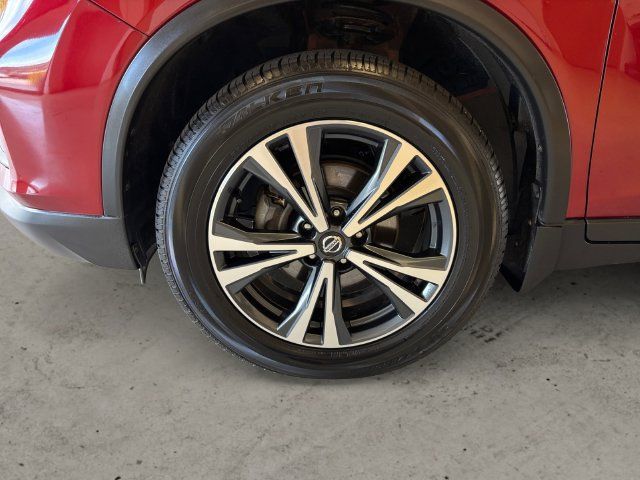 Used 2020 Nissan Rogue SV w/ Premium Package AWD/4WD image 15