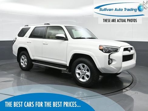 Used 2019 Toyota 4Runner SR5 image 1