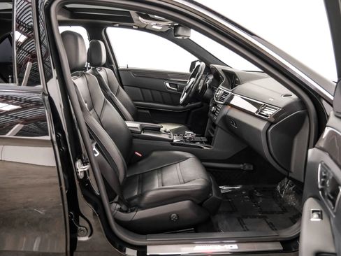 Used 2012 Mercedes-Benz E 63 AMG E 63 AMG Sedan 4D image 32