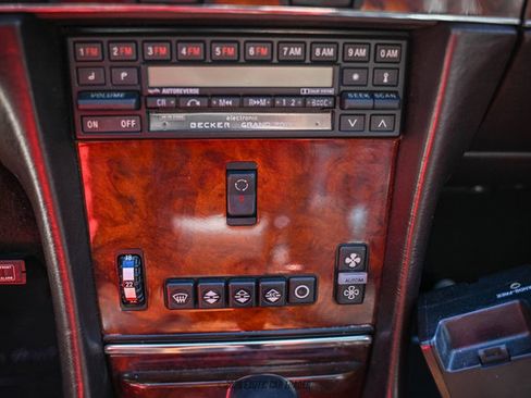 Used 1988 Mercedes-Benz 560 SL image 34