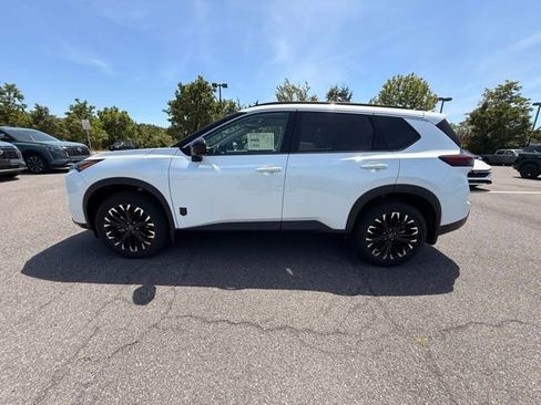 New 2026 Nissan Rogue Dark Armor AWD/4WD image 9