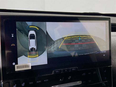 Used 2023 Subaru Solterra AWD image 12