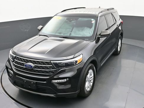 Used 2022 Ford Explorer XLT w/ Equipment Group 202A RWD image 38