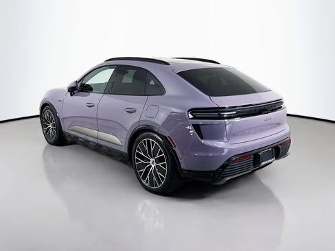 Certified 2024 Porsche Macan Turbo Electric image 3