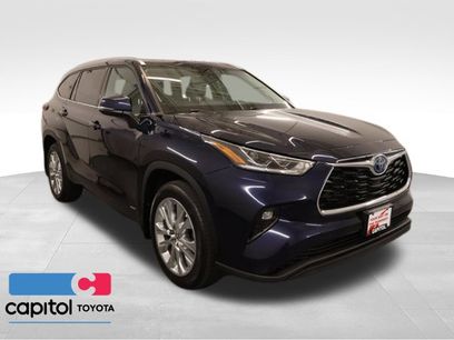 Used 2024 Toyota Highlander Limited