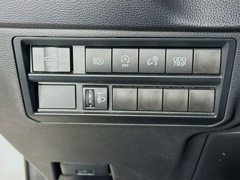 Used 2023 Toyota Tundra SR5 image 10