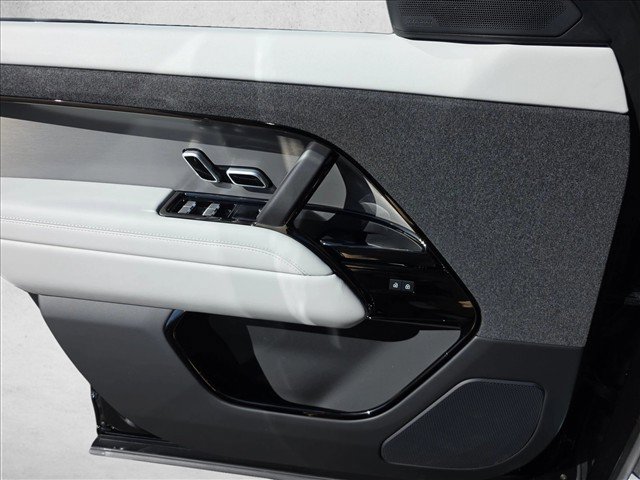 New 2027 Land Rover Range Rover Sport SE AWD/4WD image 27