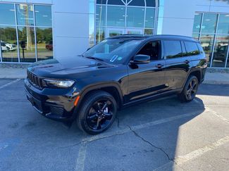 Used 2023 Jeep Grand Cherokee L Laredo AWD/4WD video 1