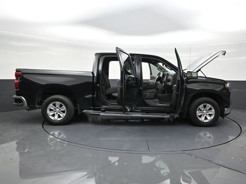 Used 2021 Chevrolet Silverado 1500 LT RWD image 29