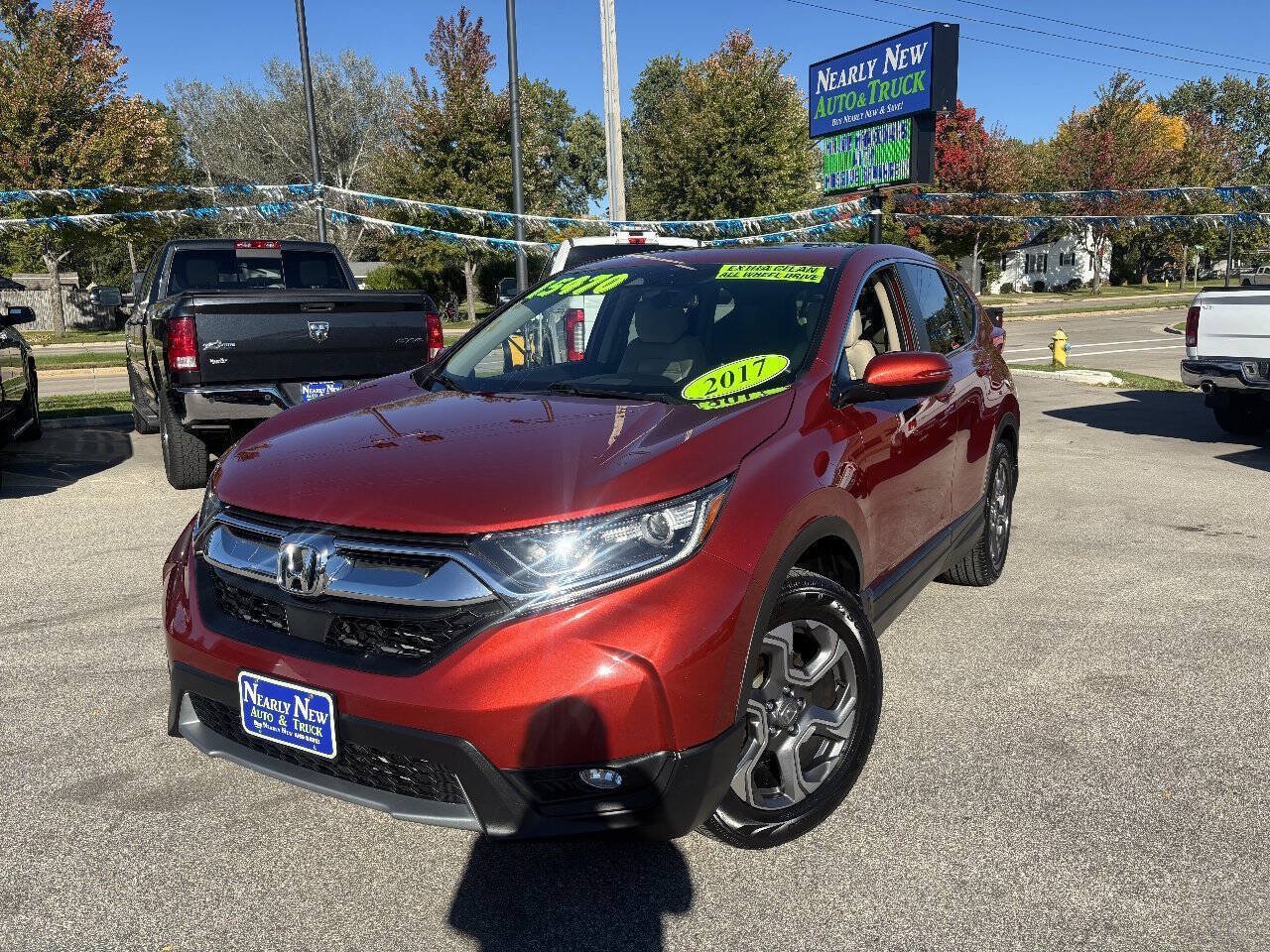 Used 2017 Honda CR-V EX image 1