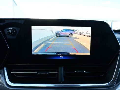 Used 2024 Chevrolet Trax ACTIV image 25