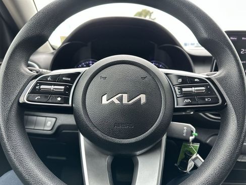 Used 2024 Kia Forte LXS FWD image 20