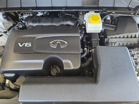 Used 2023 INFINITI QX60 Luxe w/ Performance Audio Package FWD image 27