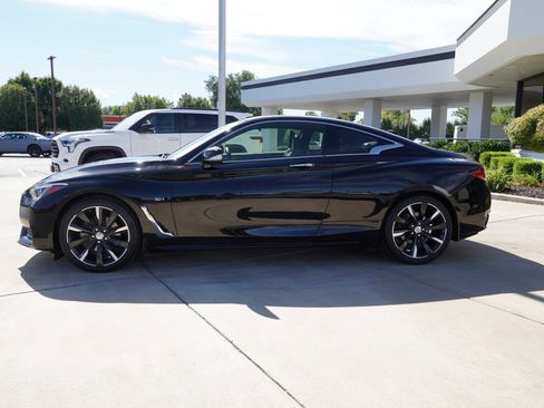 Used 2018 INFINITI Q60 3.0t Luxe w/ Sensory Package 3.0T Luxe image 5