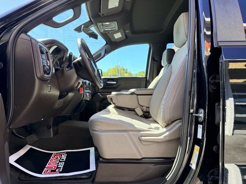 Used 2020 Chevrolet Silverado 1500 LT image 20