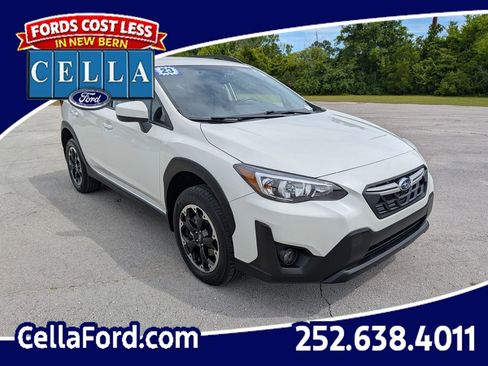 Used 2023 Subaru Crosstrek 2.0i Premium AWD/4WD image 1