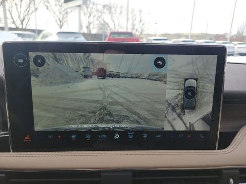 Certified 2023 Lincoln Corsair Reserve w/ Equipment Group 201A image 34