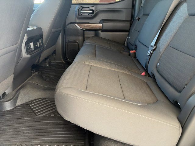 Used 2020 Chevrolet Silverado 1500 RST AWD/4WD image 24