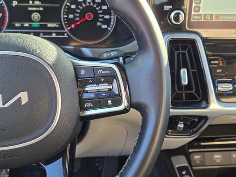 Used 2022 Kia Sorento SX image 34