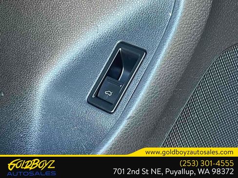 Used 2014 Volkswagen Jetta SE FWD image 29