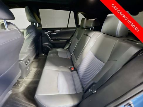 Used 2022 Toyota RAV4 XSE AWD/4WD image 24