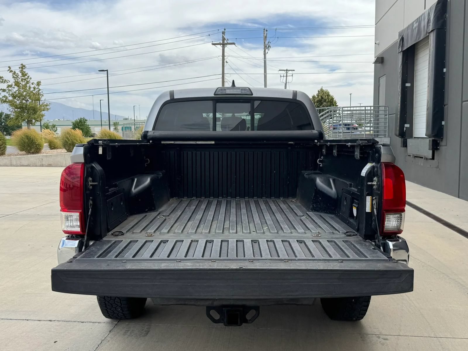 Used 2016 Toyota Tacoma TRD Off-Road w/ Towing Package AWD/4WD image 15