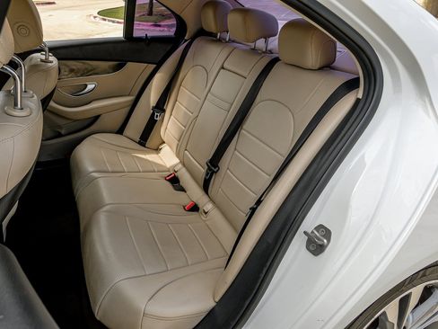 Used 2018 Mercedes-Benz C 300 Sedan w/ Multimedia Package image 37