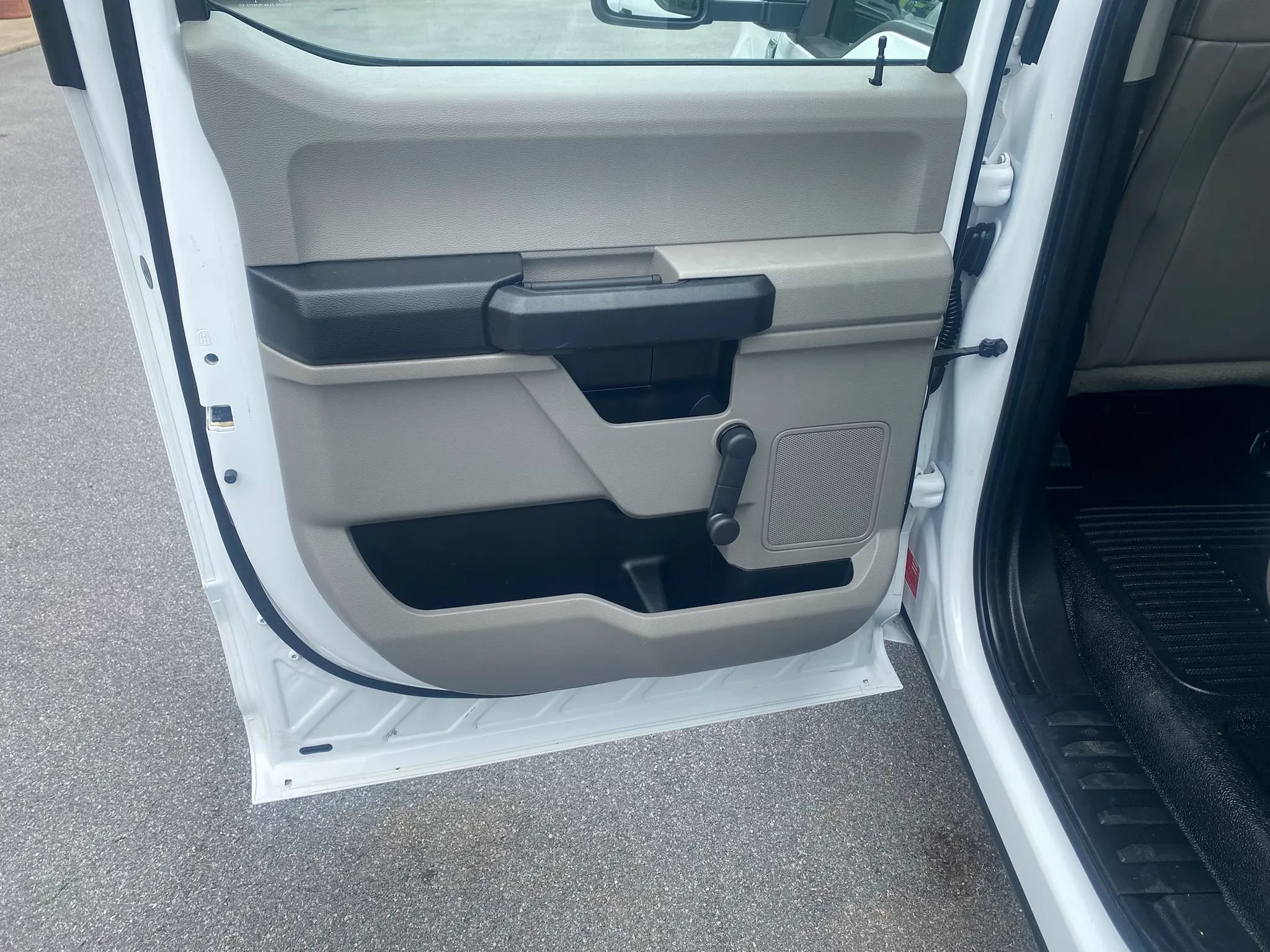 Used 2017 Ford F350 XL RWD image 22
