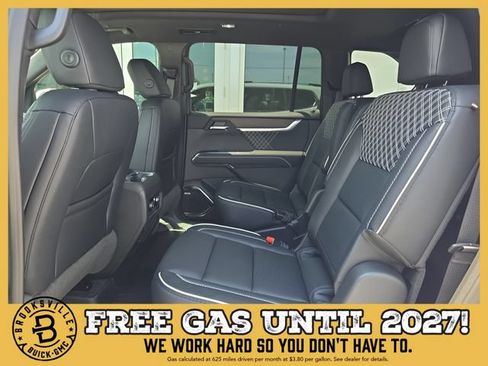 New 2026 GMC Acadia Denali w/ Super Cruise Package FWD image 15