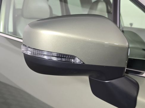 Used 2020 Subaru Forester Limited image 6