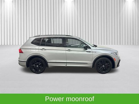 Used 2022 Volkswagen Tiguan SE R-Line AWD/4WD image 5