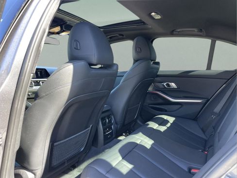 Used 2021 BMW 330e w/ Convenience Package image 21