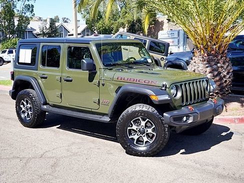 Used 2022 Jeep Wrangler Unlimited Rubicon w/ LED Lighting Group AWD/4WD image 3